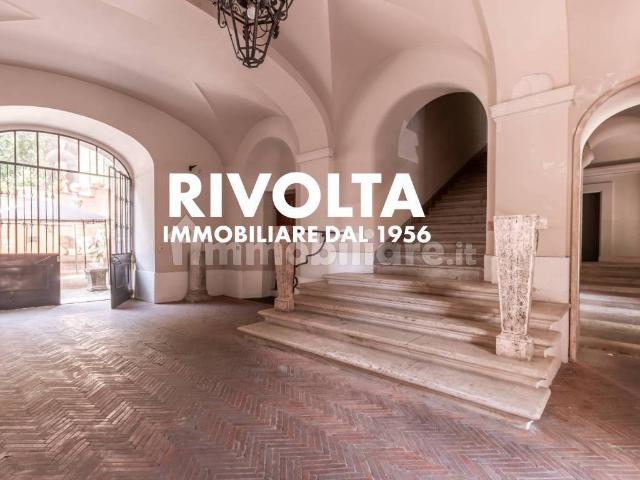 Appartamento in vendita a Roma RM