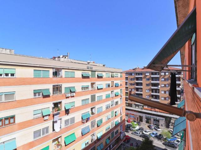 Appartamento in vendita a Roma RM