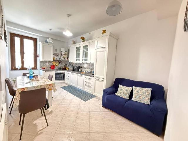Appartamento in vendita a Roma RM
