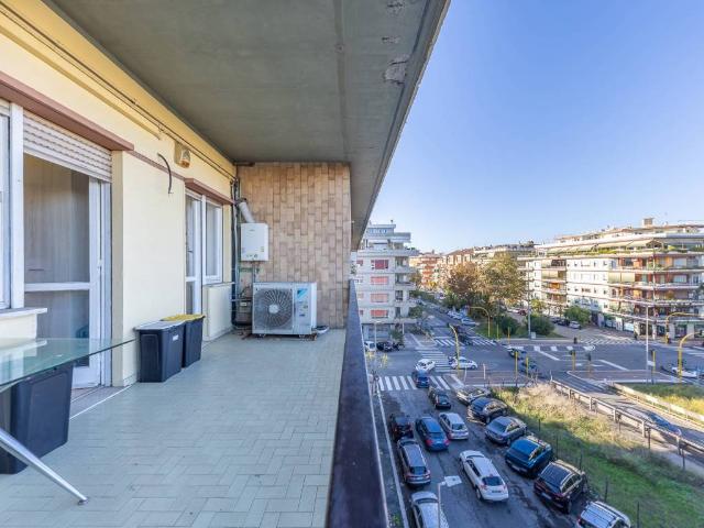 Appartamento in vendita a Roma RM