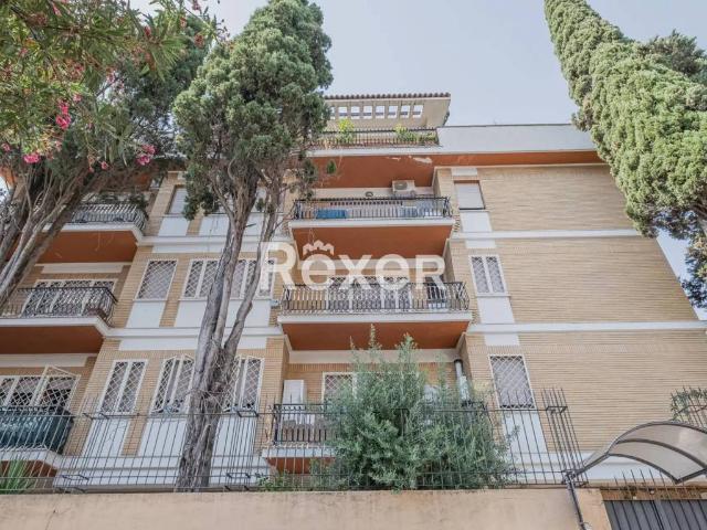 Appartamento in vendita a Roma RM