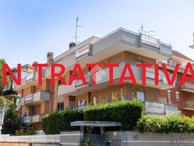 Appartamento in vendita a Roma RM