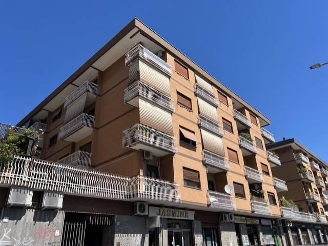 Appartamento in vendita a Roma RM