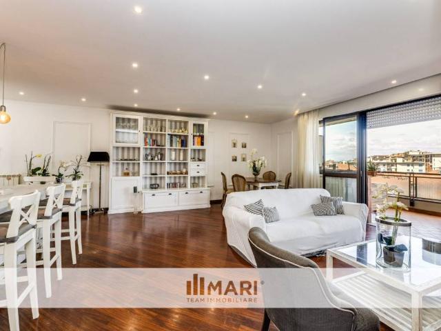 Appartamento in vendita a Roma RM