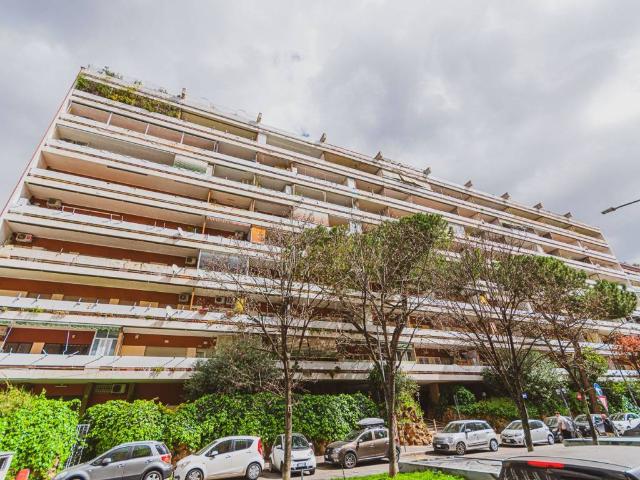 Appartamento in vendita a Roma RM