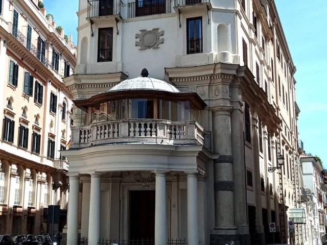 Appartamento in vendita a Roma RM