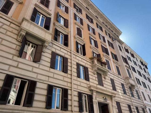 Appartamento in vendita a Roma RM