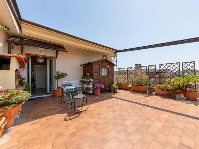 Appartamento in vendita a Roma RM