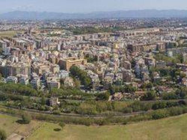 Appartamento in vendita a Roma RM