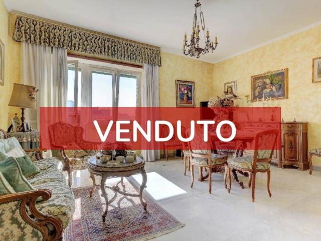 Appartamento in vendita a Roma RM