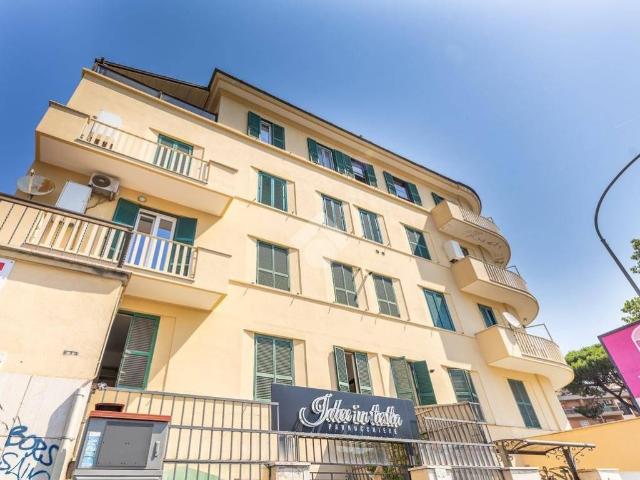 Appartamento in vendita a Roma RM
