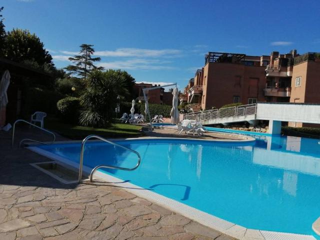 Appartamento in vendita a Roma RM