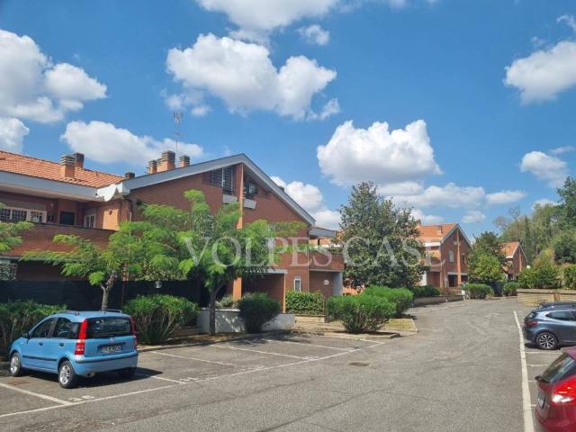 Appartamento in vendita a Roma RM