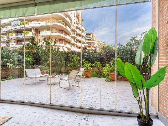 Appartamento in vendita a Roma RM