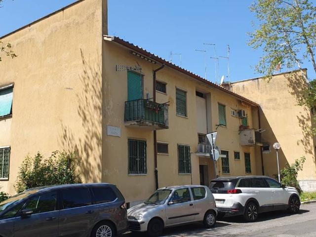 Appartamento in vendita a Roma RM