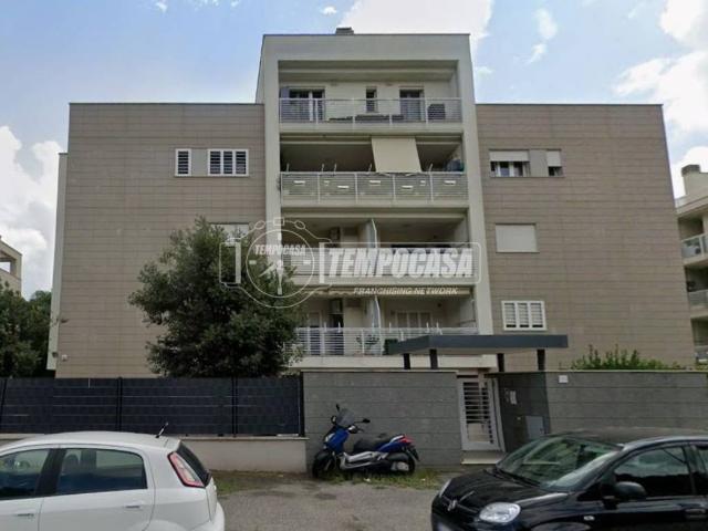 Appartamento in vendita a Roma RM