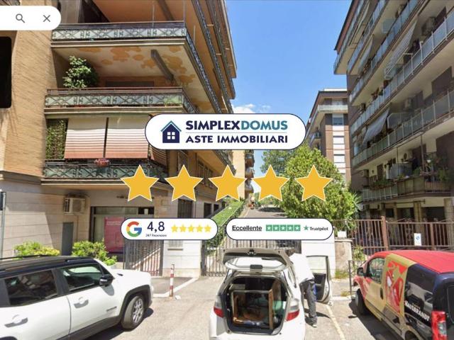 Appartamento in vendita a Roma RM