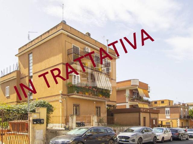 Appartamento in vendita a Roma RM
