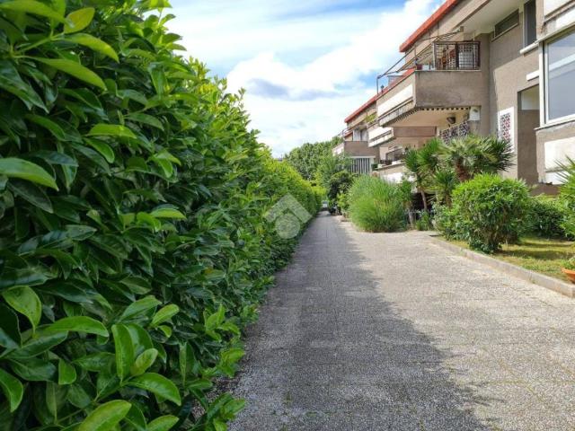 Appartamento in vendita a Roma RM