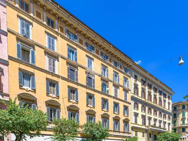 Appartamento in vendita a Roma RM
