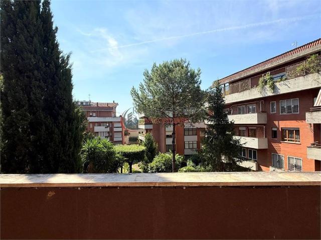 Appartamento in vendita a Roma RM