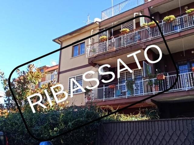 Appartamento in vendita a Roma RM