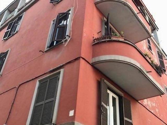 Appartamento in vendita a Roma RM