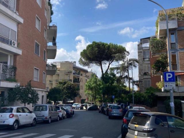 Appartamento in vendita a Roma RM
