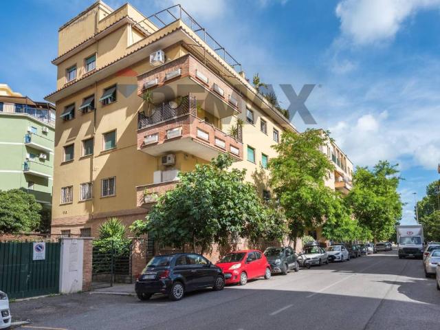 Appartamento in vendita a Roma RM