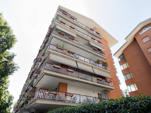 Appartamento in vendita a Roma RM