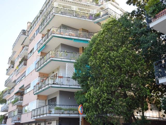 Appartamento in vendita a Roma RM