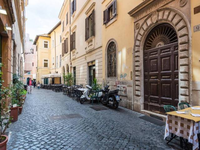 Appartamento in vendita a Roma RM