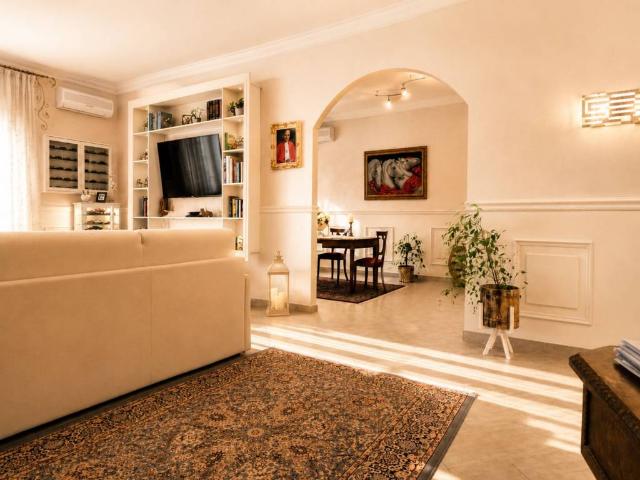 Appartamento in vendita a Roma RM