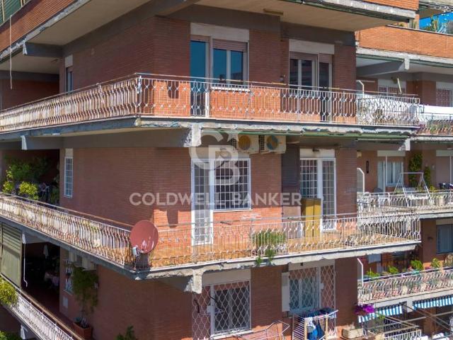 Appartamento in vendita a Roma RM