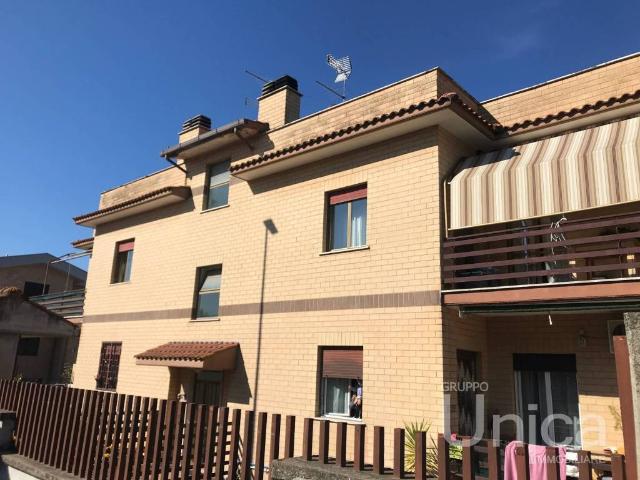 Appartamento in vendita a Roma RM