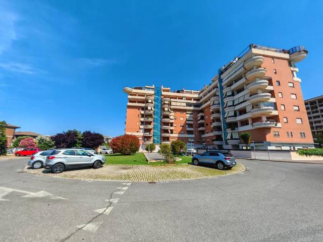 Appartamento in vendita a Roma RM