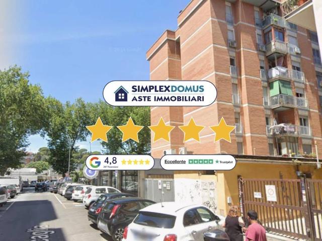Appartamento in vendita a Roma RM