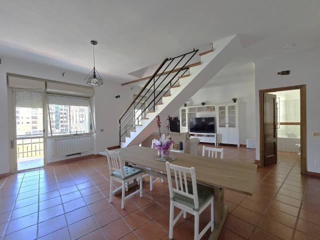 Appartamento in vendita a Roma RM
