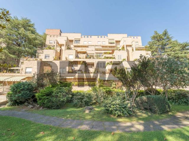 Appartamento in vendita a Roma RM