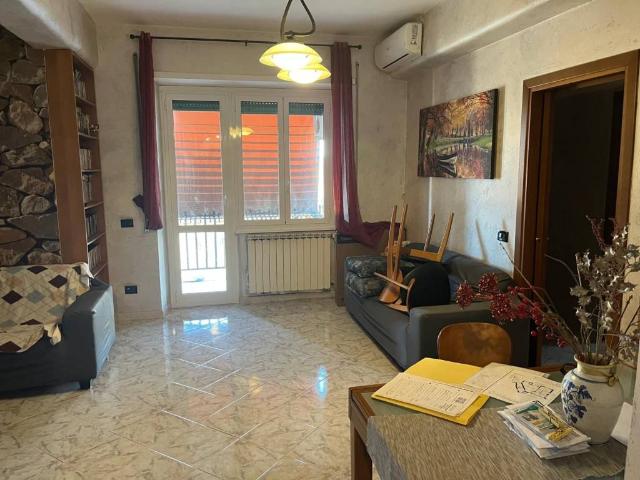 Appartamento in vendita a Roma RM