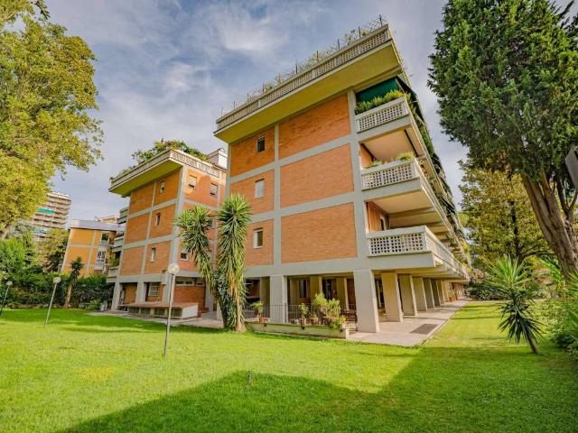 Appartamento in vendita a Roma RM