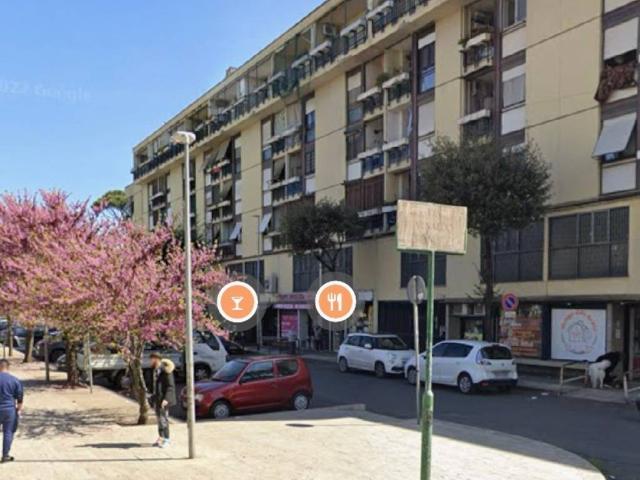 Appartamento in vendita a Roma RM