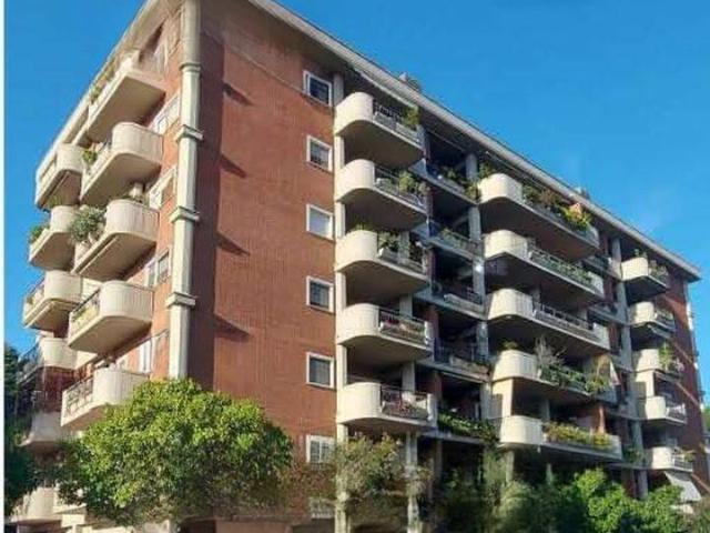 Appartamento in vendita a Roma RM