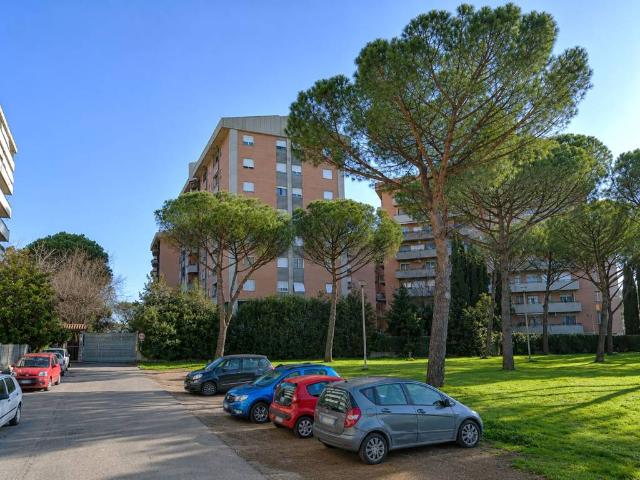 Appartamento in vendita a Roma RM