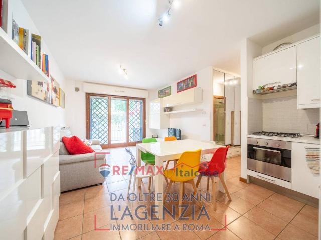 Appartamento in vendita a Roma RM