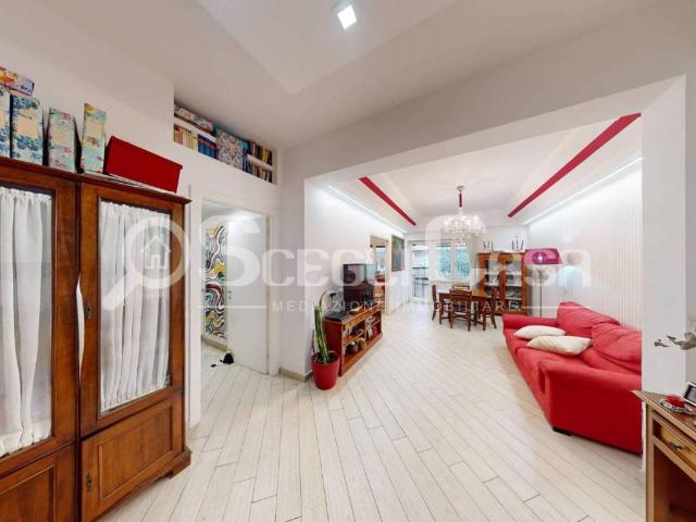 Appartamento in vendita a Roma RM