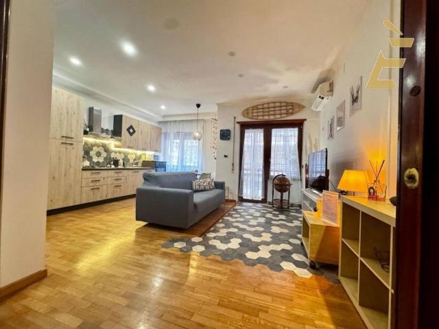 Appartamento in vendita a Roma RM
