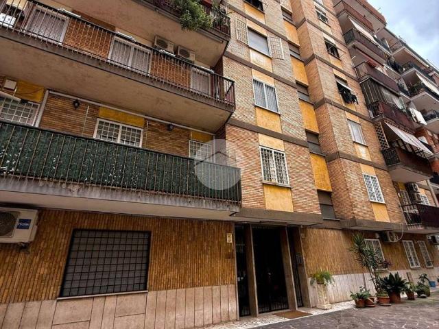 Appartamento in vendita a Roma RM