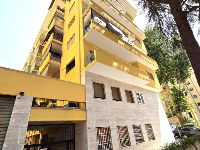 Appartamento in vendita a Roma RM