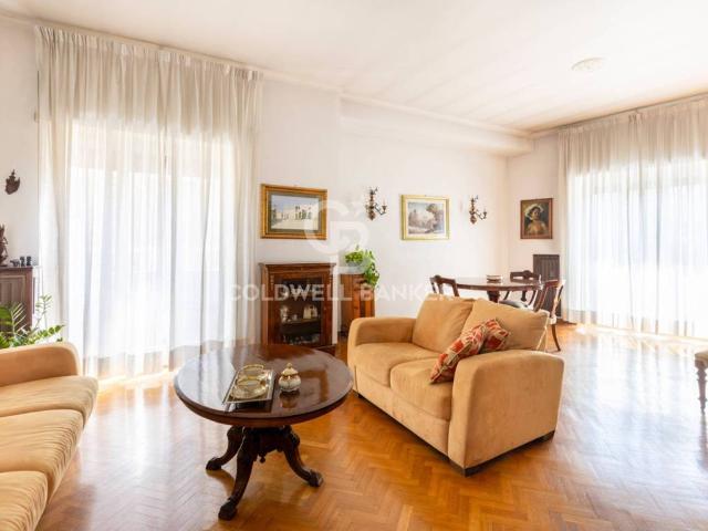 Appartamento in vendita a Roma RM